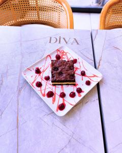 Belçika Çikolatalı Vişneli Browni | 200,00